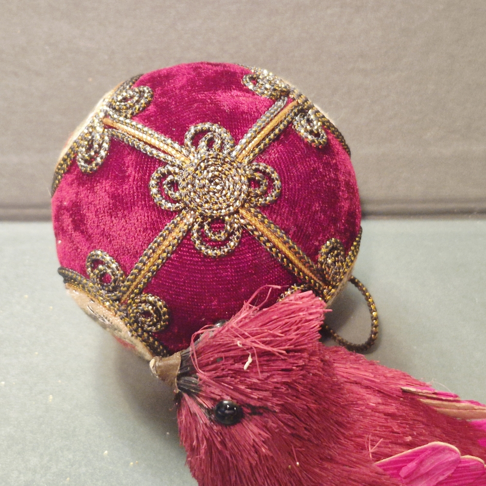 Vintage Burhundy Velvet Cross Stich Ball Red Bird Ornaments Hol8day Christmas - Picture 9 of 9
